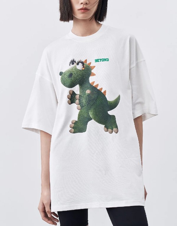 鳄鱼辣妹宽松T恤