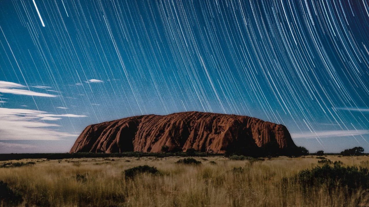 澳洲 Uluru 乌鲁鲁旅游攻略 - 地标景点、游乐项目及酒店住宿