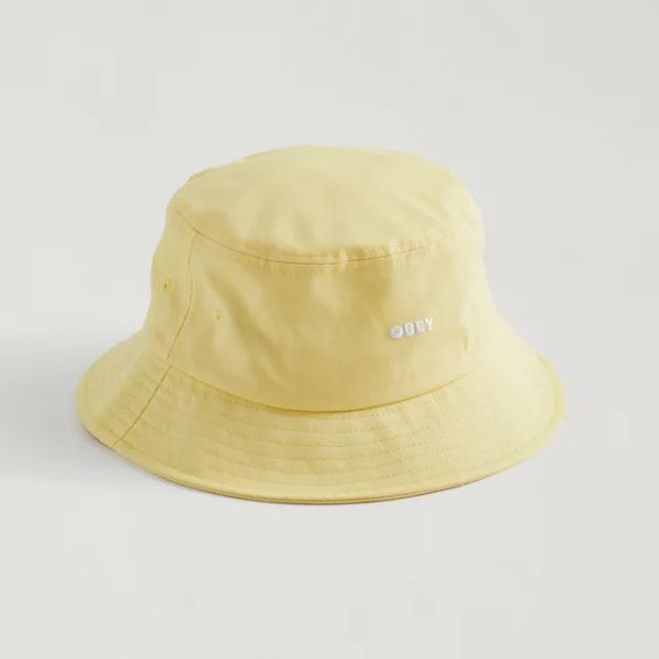 奶黄色渔夫帽