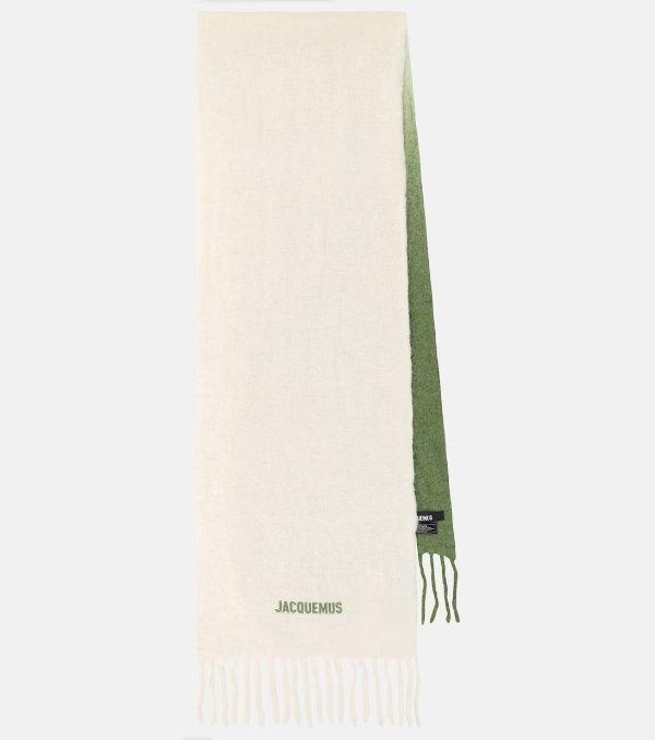 白绿拼色围巾