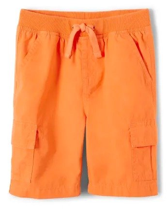 男童橘色口袋短裤