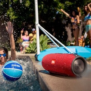 史低价：JBL Xtreme 2 防水便携式蓝牙音响 夏日泳池趴推荐