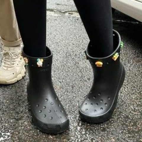 经典雨靴