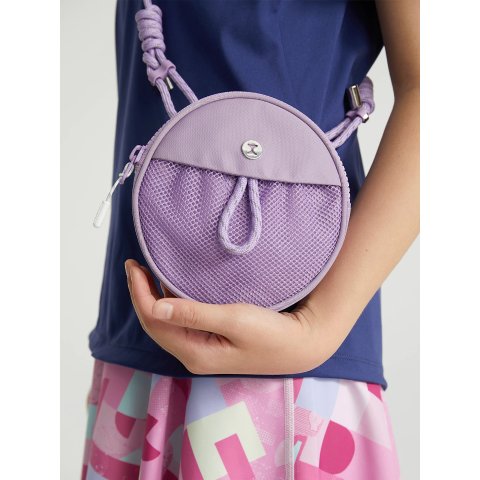 圆形挎包，还有黑色