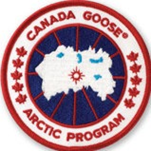 Canada Goose 经典款羽绒服折扣 黑标、远征款有