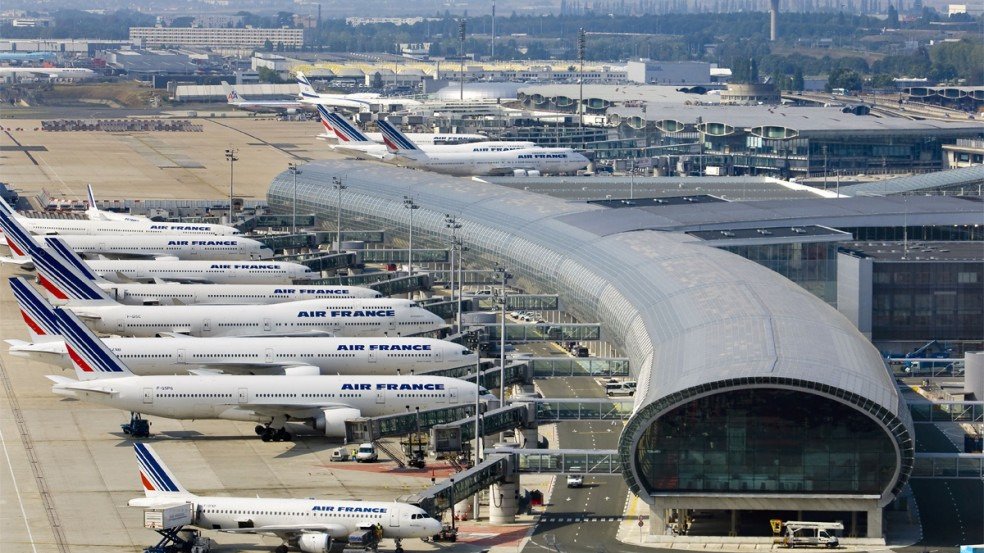 法国巴黎戴高乐机场免税店购物攻略 - 附必买、转机、退税等