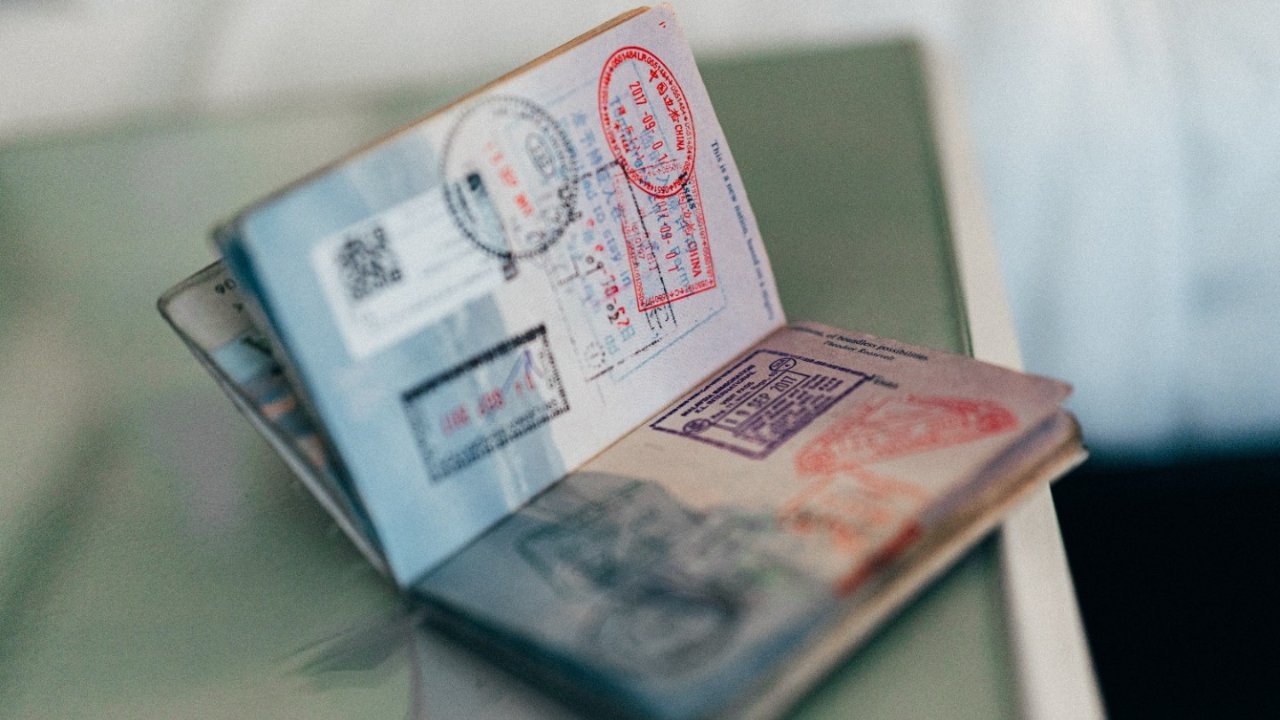 法国签证类型盘点 | 短期、长期、机场过境、留学、工作、家庭签证等全覆盖！