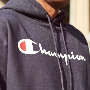 Champion 街头潮款服饰热卖 收大热灯芯绒卫衣、拼接logo外套