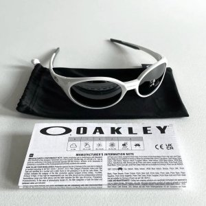 Oakley 社恐i人把ta家墨镜焊脸上🕶️谷爱凌同款滑雪镜$118