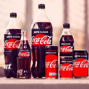 零糖零卡Coca-Cola 可口可乐，12罐装，减肥妹纸们超爱的饮料，解馋不长肉