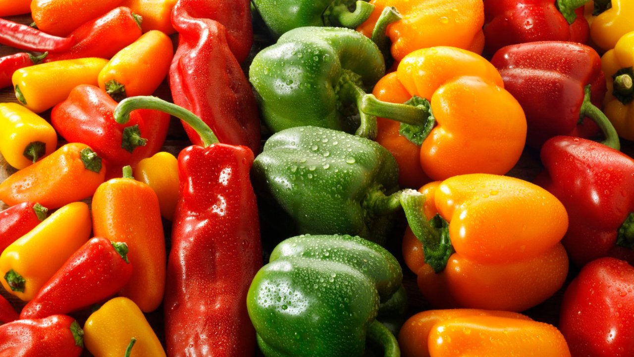 青椒，墨西哥辣椒，阿纳海姆辣椒。。。哪个最辣，那个最适合炒菜？