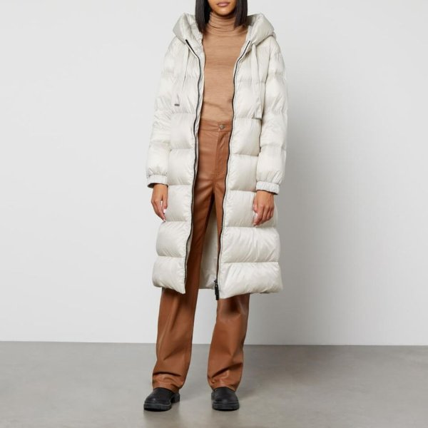 Max Mara 长款羽绒服