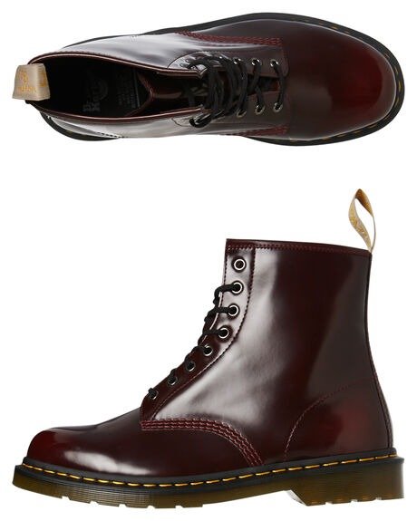 Dr. Martens 1460 8孔马丁靴