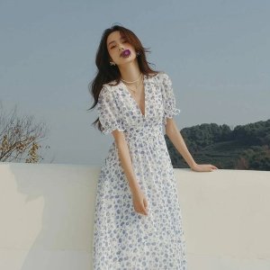 甜蜜520：W Concept 全场小众美裙大促 $150.6收封面款连衣裙