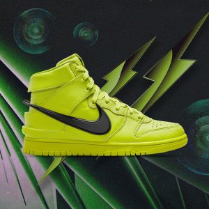 Nike Dunk High x AMBUSH 联名新色「荧光绿」闪瞎眼