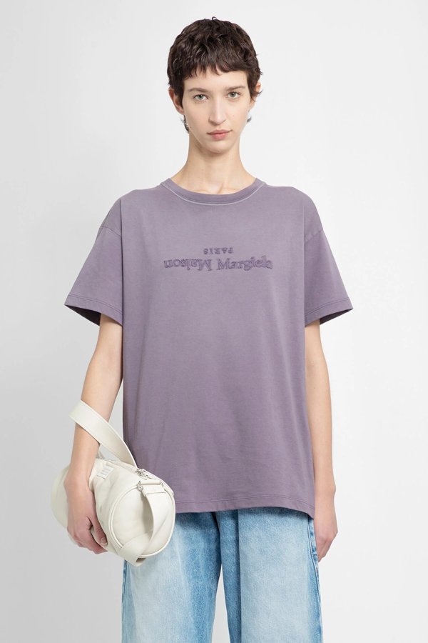 紫色T恤