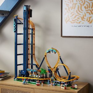 新品预告：LEGO官网 全新双环过山车 10303 高度近1米
