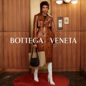 低至5折  €225收手镯黑五捡漏 Bottega Veneta 骨折价 这选品也太美拉德风了吧！