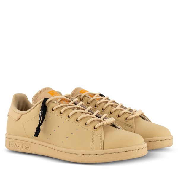 Originals Stan Smith 奶茶色