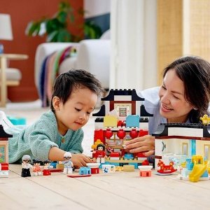 史低价：LEGO德宝系列 春节、幼儿园第一天 10943  快乐童年时刻