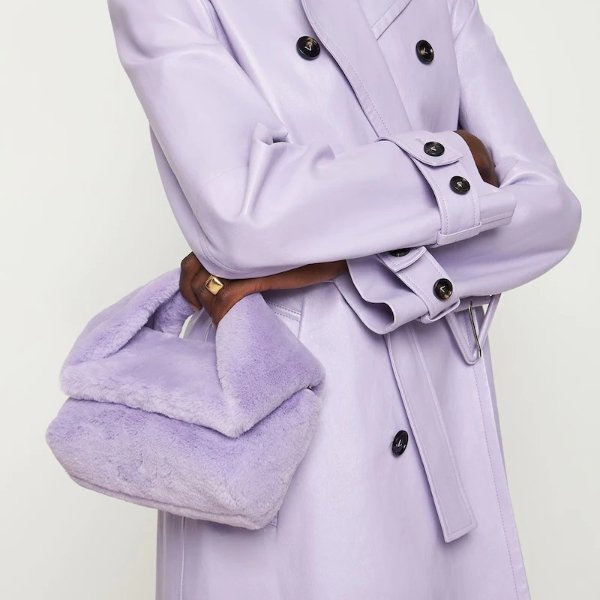 紫色毛绒手拿包