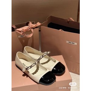 Miu Miu官网$1660芭蕾鞋
