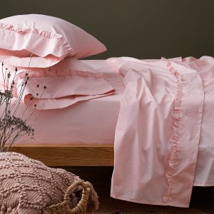 Simons 床单、枕套热卖   200针纯棉小粉床单套装$49.95
