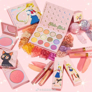 上新：Colourpop X Sailor Moon 联名彩妆开售 收水兵月眼影盘