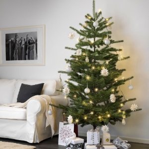 Ikea 现有购买圣诞树送优惠券活动，买$25送$25