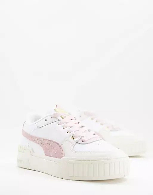 樱花粉厚底运动鞋