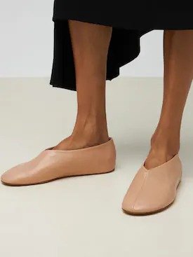 一脚蹬平底鞋