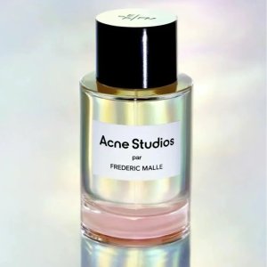 Acne Studios 居然开始出香水了！Frederic Malle限量联名款！