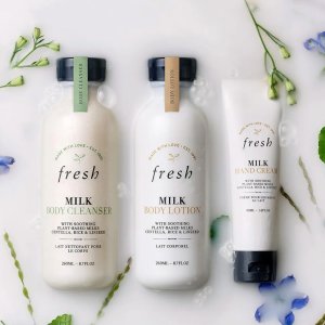 上新：Fresh 夏日萌物 植物奶保湿系列 泡泡沐浴露+身体乳+护手霜