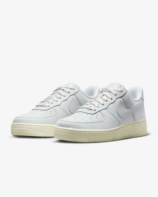 Air Force 1 球鞋