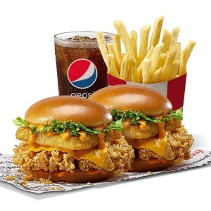 双汉堡餐$$8.95线上专享！KFC 本月饿货套餐