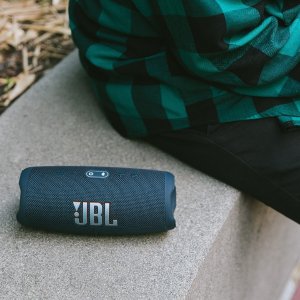 JBL 便携式蓝牙音箱、无线耳机季中促 Flip5音箱$159