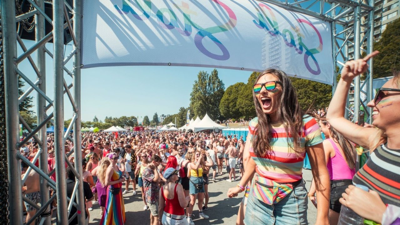 2023温哥华骄傲节（Pride Festivals）活动 - 街头游行时间和路线、音乐节、派对盘点