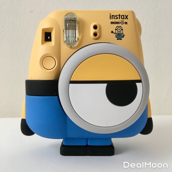 Instax mini8 ミニオン】中古美品✨️2日後に商品売れなかったら消します Instax mini8 ミニオン】中古美品✨️2日後に商品売れなかったら