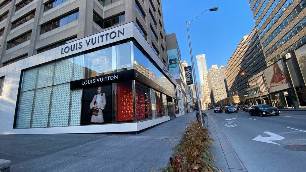 多伦多Bloor-Yorkville名品街终极购物指南 - Chanel、Dior、LV、还有品牌的概念店！