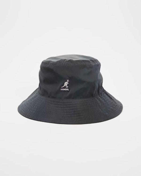 Iridescent 渔夫帽