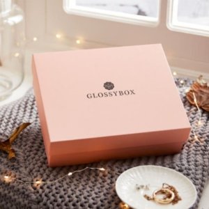 Glossybox 十二月神秘美妆礼盒 内含惊喜彩妆