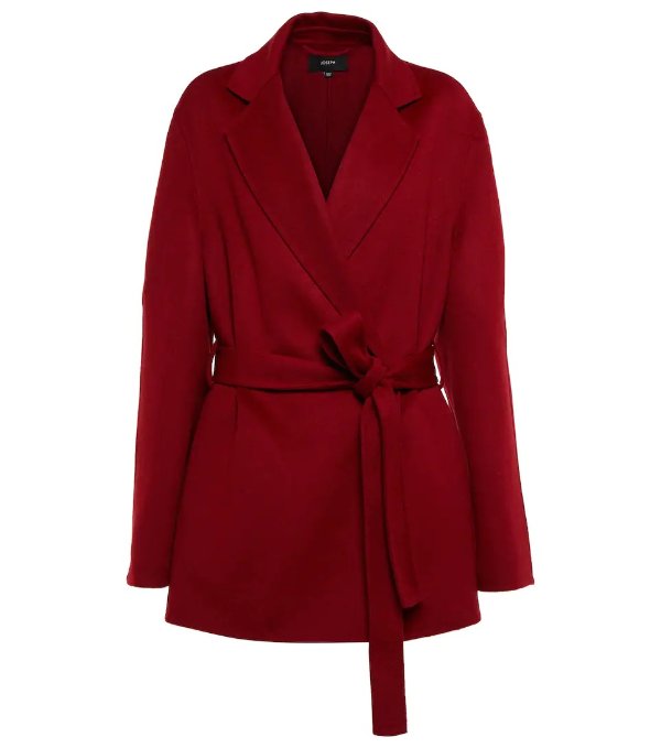 红色羊毛大衣