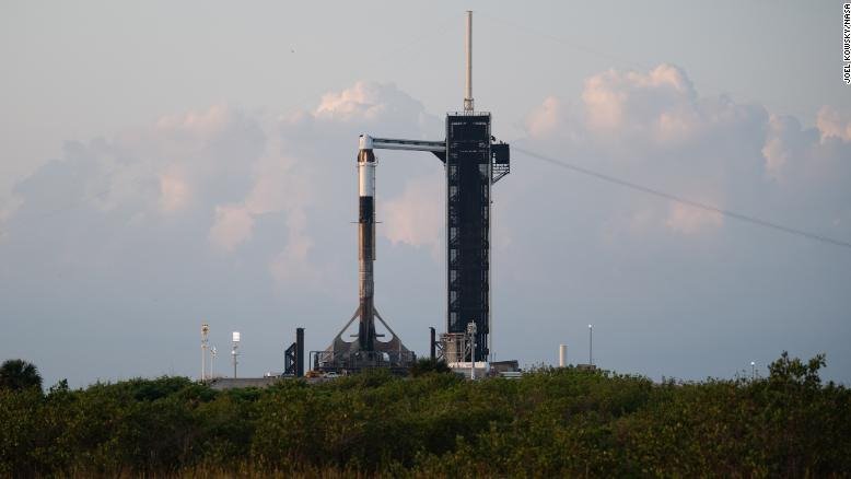 史上首个私人任务，每个座位5500万美元！SpaceX“龙”将包括加拿大投资人Mark Pathy在内的4名全平民游客带往国际空间站