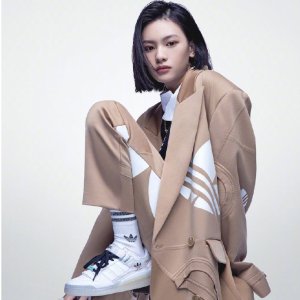 上新：Adidas X Dry Clean Only系列 拼接西装、风衣 做酷飒girl