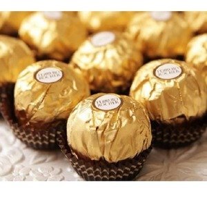 Ferrero 费列罗巧克礼盒促销 18枚装
