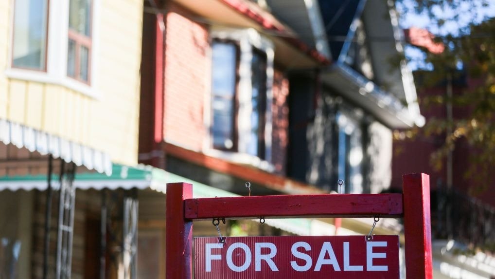 加拿大房价下跌，买家寻机抄底买房！经济衰退的预测迫在眉睫！