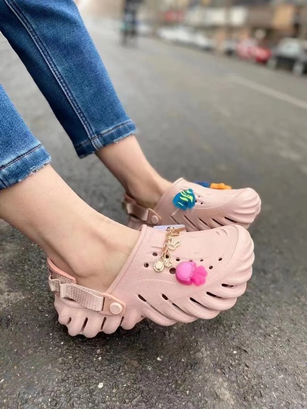 粉色波波鞋