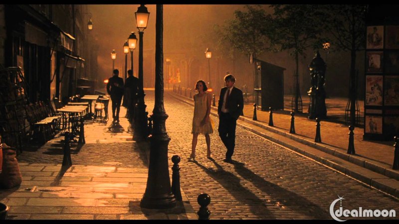 今年的电影不用愁了 woody allen执导,午夜巴黎也获得了第84届奥斯卡