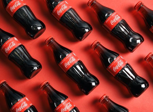 叮咚~ 这个夏天Coca-Cola 可口可乐想送你一杯可乐！叮咚~ 这个夏天Coca-Cola 可口可乐想送你一杯可乐！