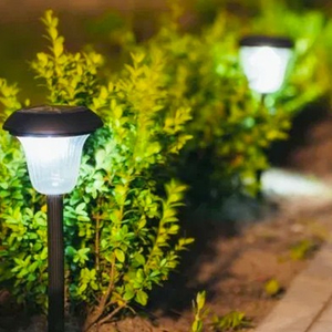 防蚊虫太阳能花园灯 点亮花园不怕蚊虫 安心户外活动